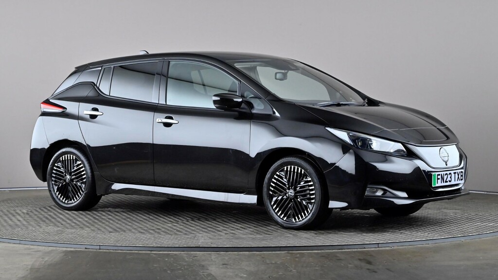 Nissan Leaf 110Kw N-connecta 39Kwh Black