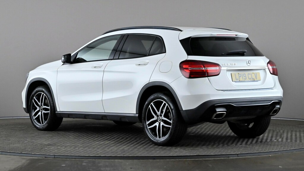 Mercedes-Benz GLA Class Gla 180 Urban Edition LP19CLV White #4