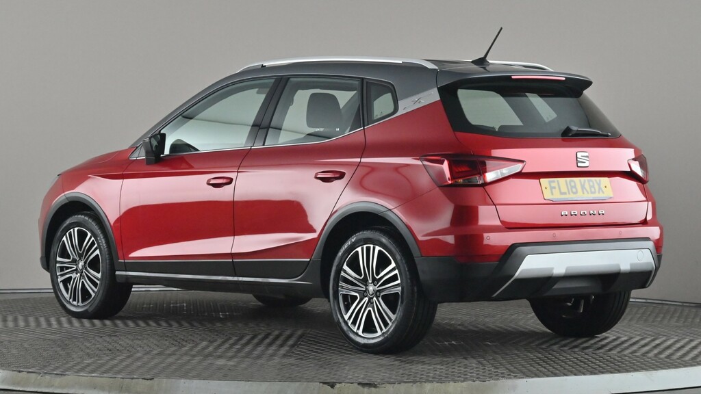 Seat Arona 1.0 Tsi 115 Xcellence FL18KBX Red #4