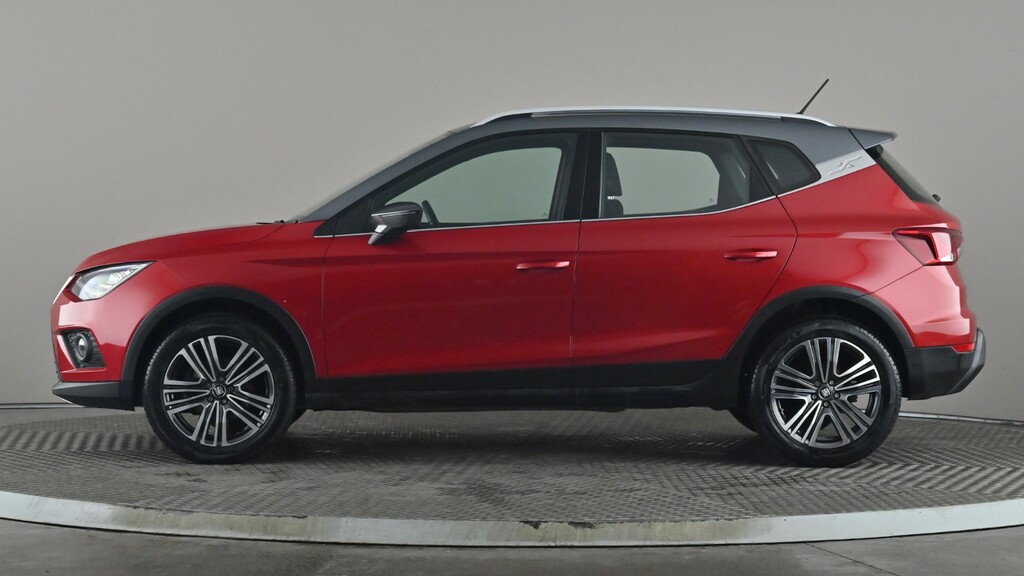 Seat Arona 1.0 Tsi 115 Xcellence FL18KBX Red #3