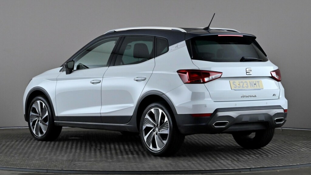 Seat Arona 1.0 Tsi 110 Fr Edition SJ23NHT White #4