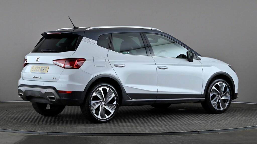 Seat Arona 1.0 Tsi 110 Fr Edition SJ23NHT White #6