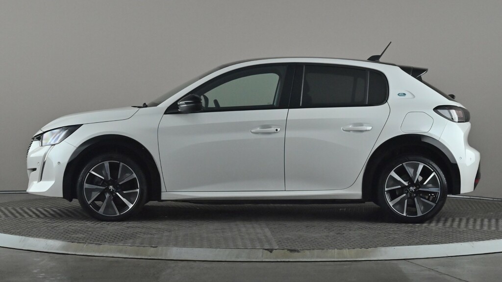 Peugeot e-208 100Kw Gt 50Kwh BN22GNJ White #3