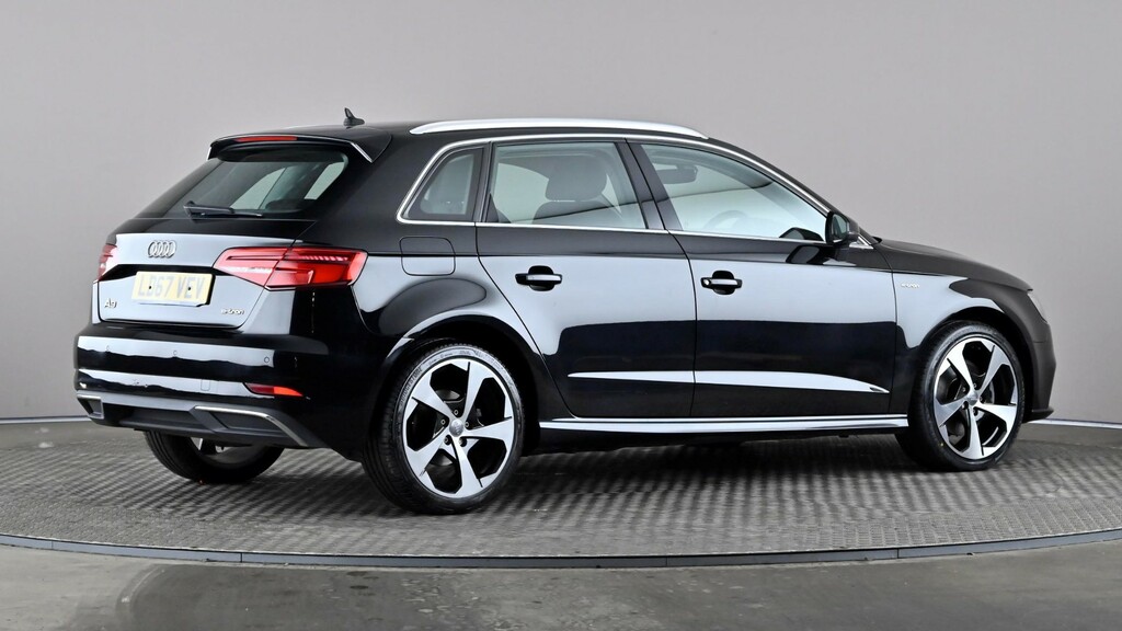 Audi A3 1.4 Tfsi E-tron S Tronic Black #6