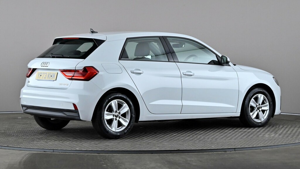 Audi A1 30 Tfsi 110 Technik S Tronic YP73KHM White #6