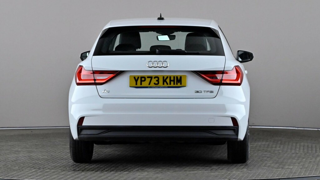 Audi A1 30 Tfsi 110 Technik S Tronic YP73KHM White #5