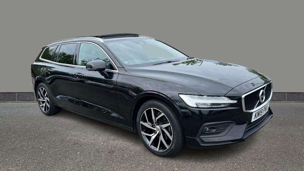 Volvo V60 2.0 D4 190 Momentum Pro Black