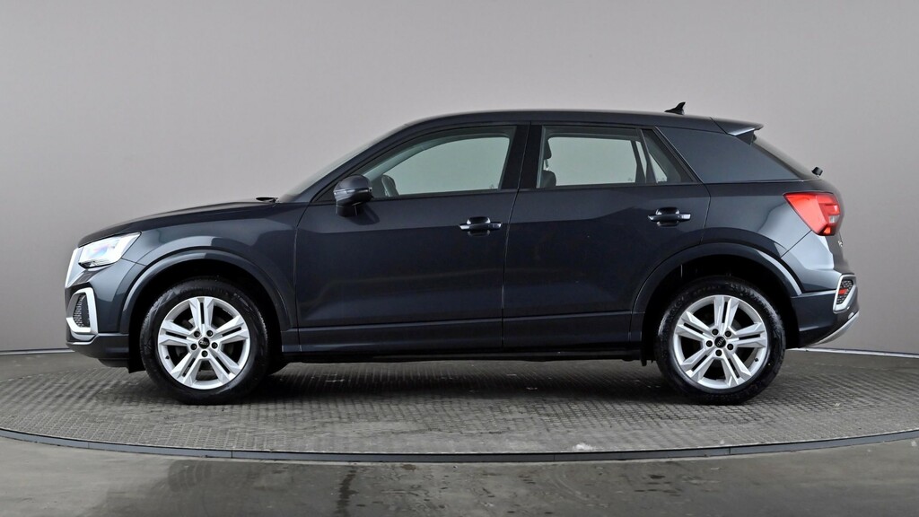 Audi Q2 35 Tfsi Sport S Tronic LT72KWD Grey #3