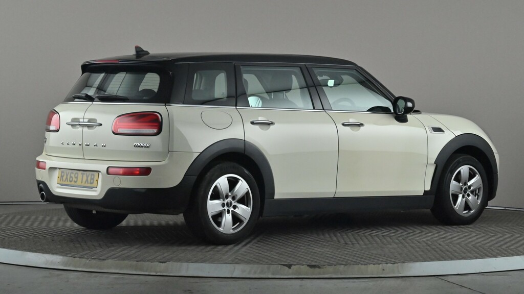 Mini Clubman 1.5 Cooper Classic 6Dr RX69TXB White #6
