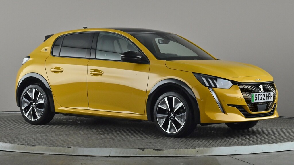 Peugeot e-208 100Kw Gt 50Kwh Yellow