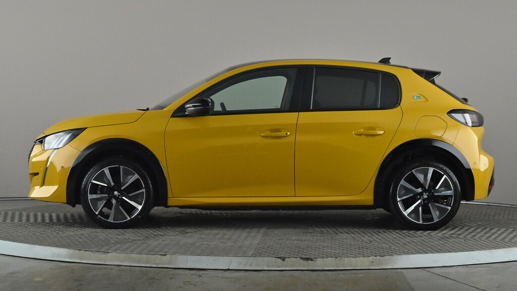 Peugeot e-208 100Kw Gt 50Kwh Yellow #3