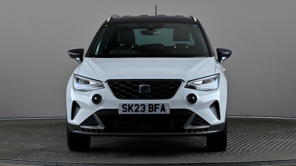 Seat Arona 1.0 Tsi 110 Fr Edition SK23BFA White #2