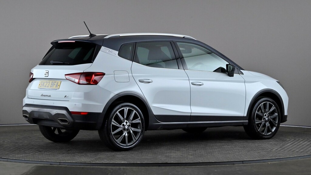 Seat Arona 1.0 Tsi 110 Fr Edition SK23BFA White #6