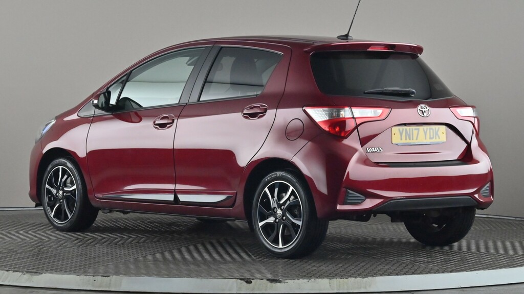 Toyota Yaris 1.5 Vvt-i Design YN17YDK Red #4