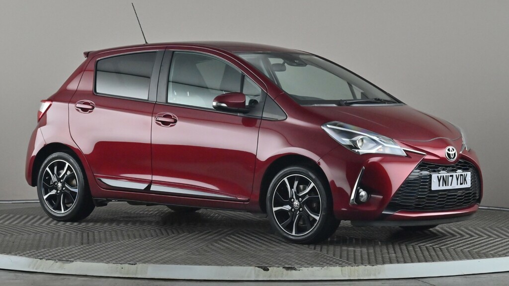 Toyota Yaris 1.5 Vvt-i Design Red