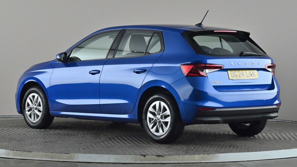Skoda Fabia 1.0 Tsi 110 Se Comfort DG24LKK Blue #4
