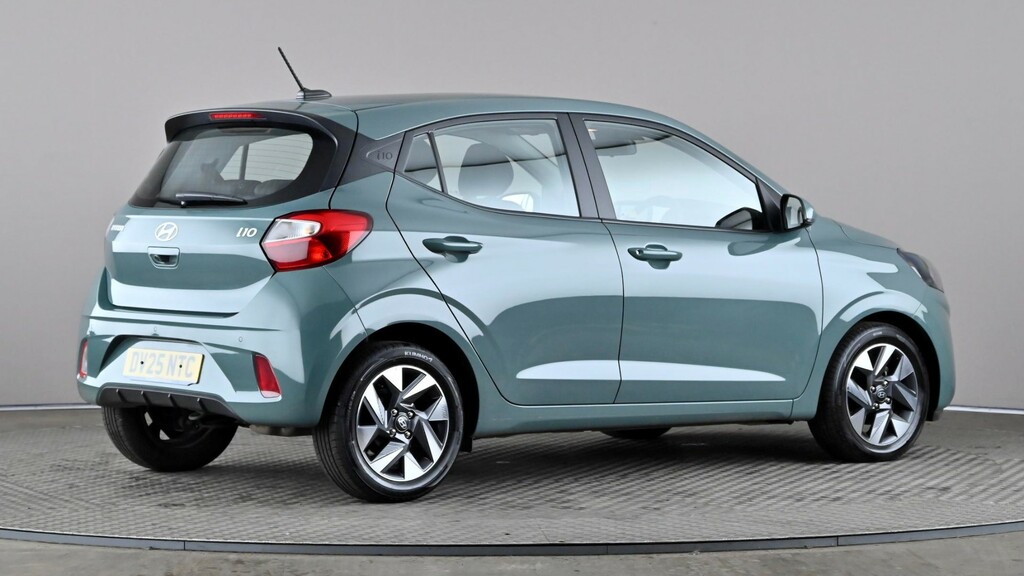 Hyundai I10 1.2 79 Advance Nav DV25NTC Green #6