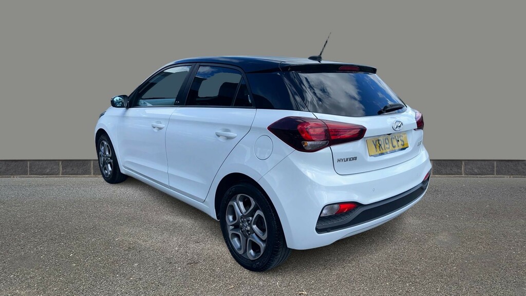 Hyundai I20 1.2 Mpi Play YR19CYS White #4