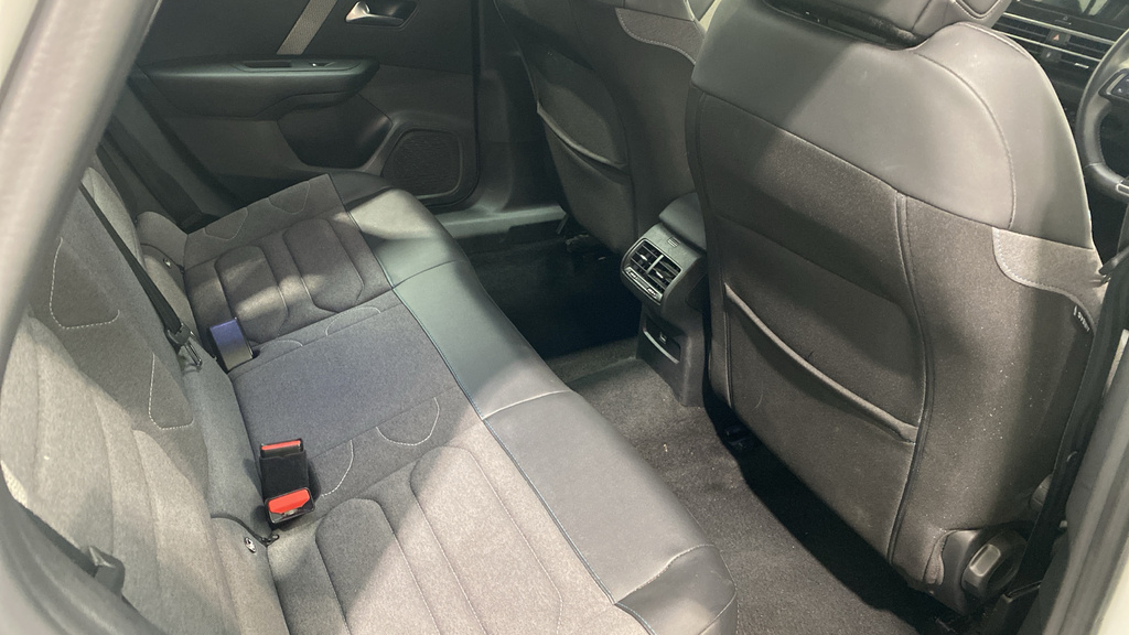Citroen C4 1.2 Puretech Sense BP23NCA White #6