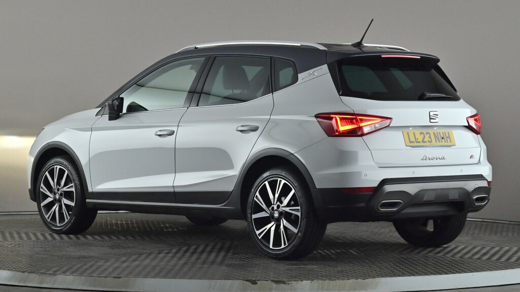 Seat Arona 1.0 Tsi 110 Fr Edition LL23NHH White #4