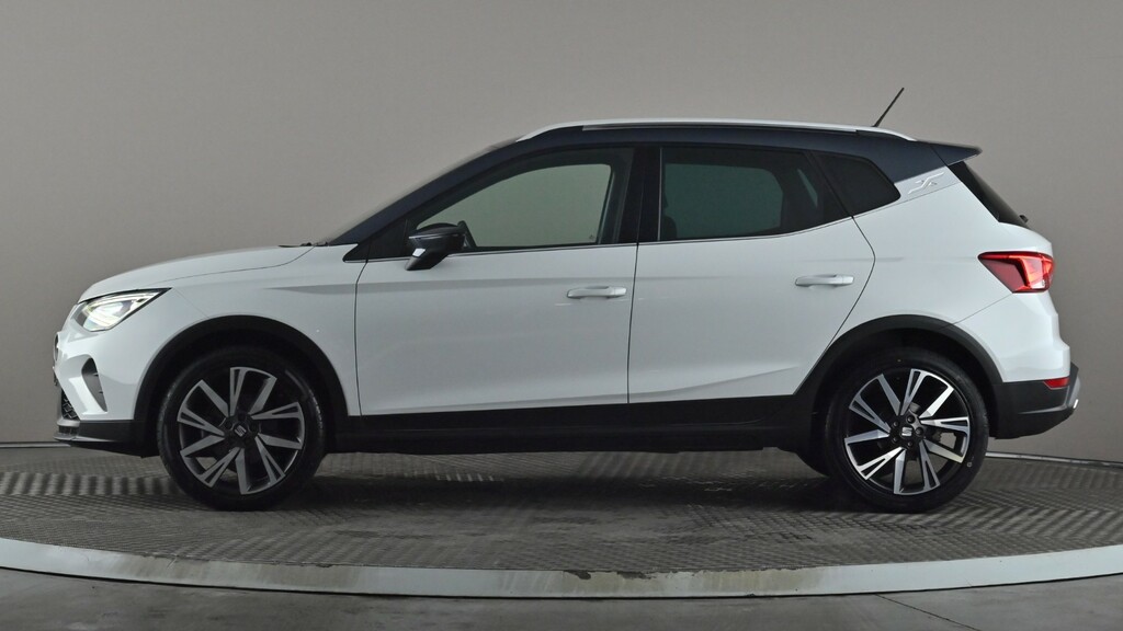 Seat Arona 1.0 Tsi 110 Fr Edition LL23NHH White #3