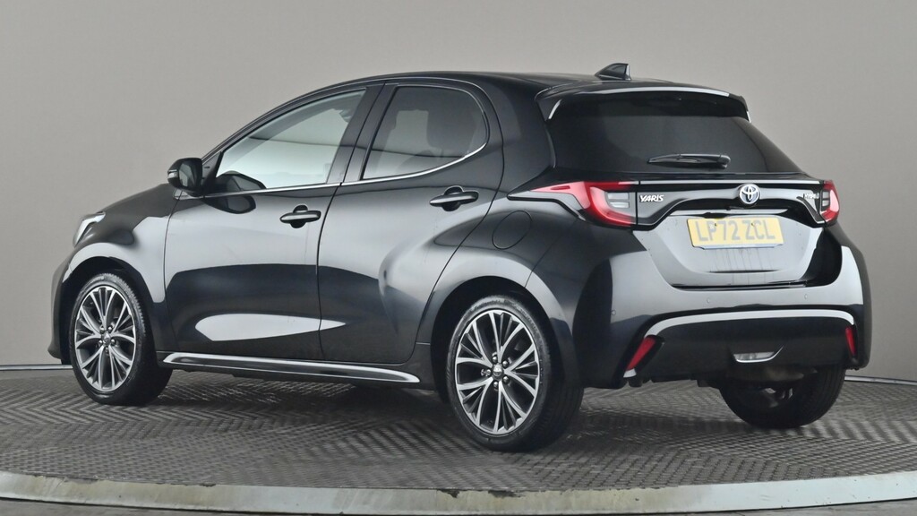 Toyota Yaris 1.5 Hybrid Excel Cvt LP72ZCL Black #4