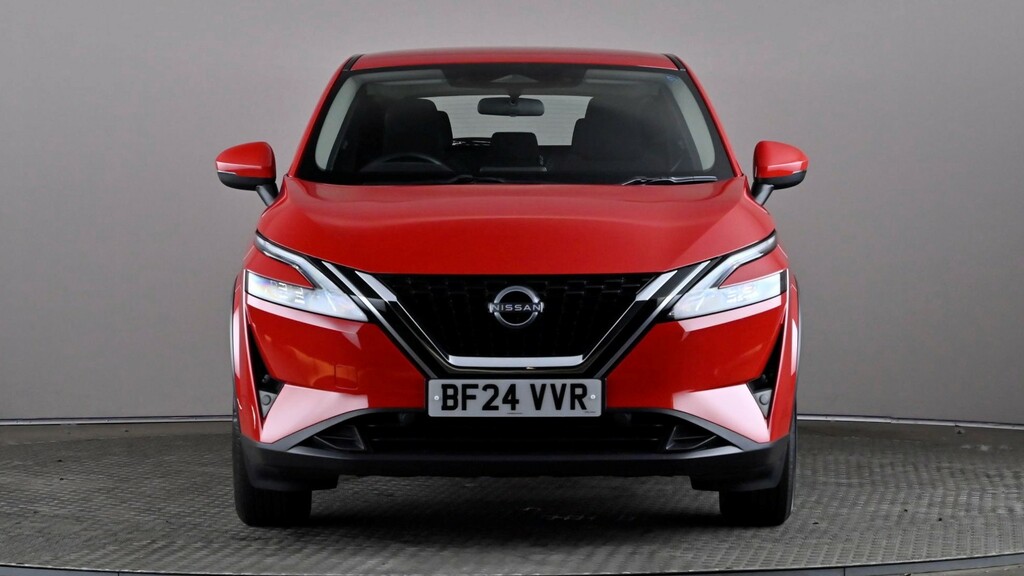Nissan Qashqai 1.3 Dig-t Mh 158 Acenta Premium Xtronic BF24VVR Red #2