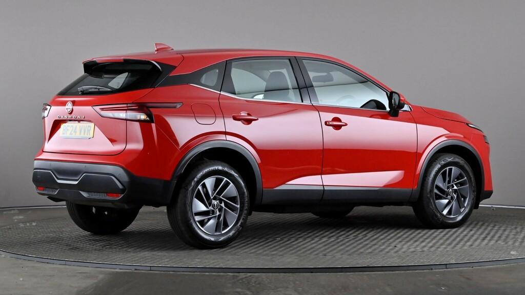 Nissan Qashqai 1.3 Dig-t Mh 158 Acenta Premium Xtronic BF24VVR Red #6