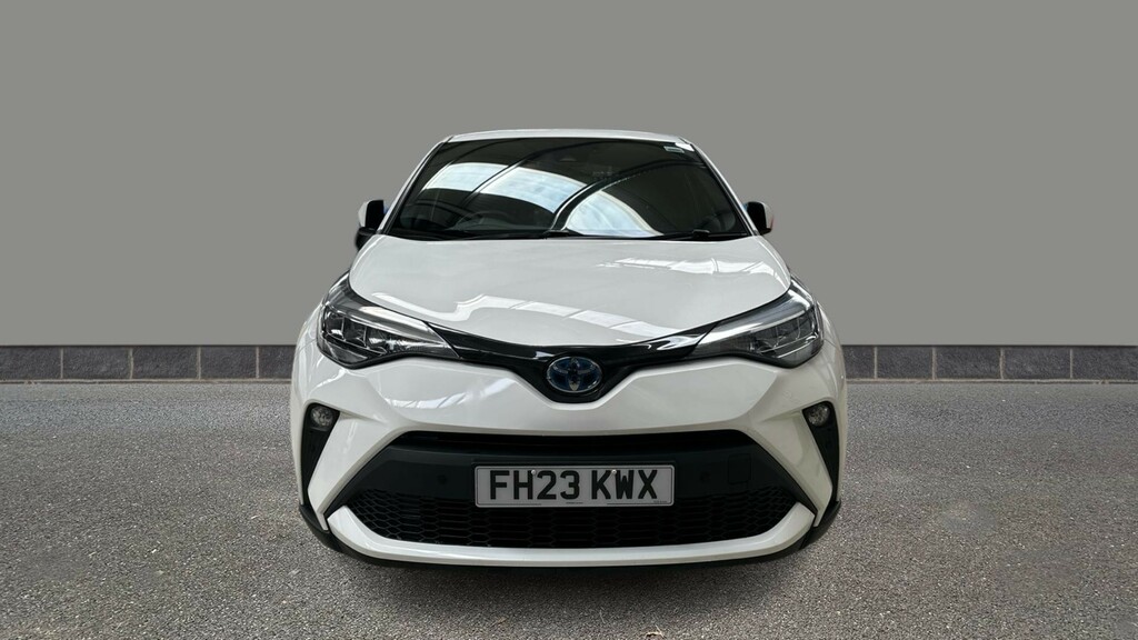 Toyota C-Hr 1.8 Hybrid Design Cvt FH23KWX White #2