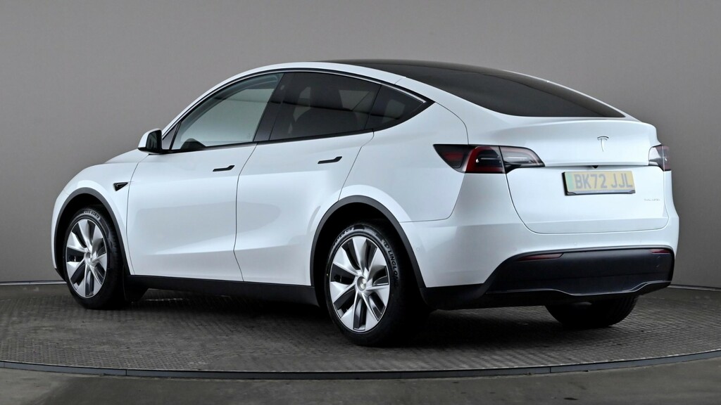 Tesla Model Y Long Range Awd BK72JJL White #4