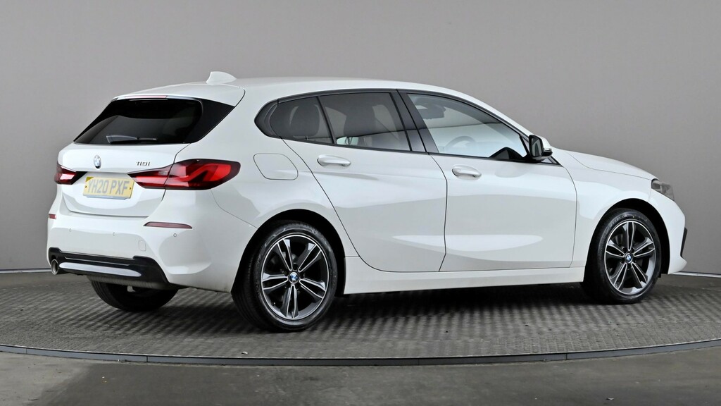 BMW 1 Series 118I Sport YH20PXF White #6