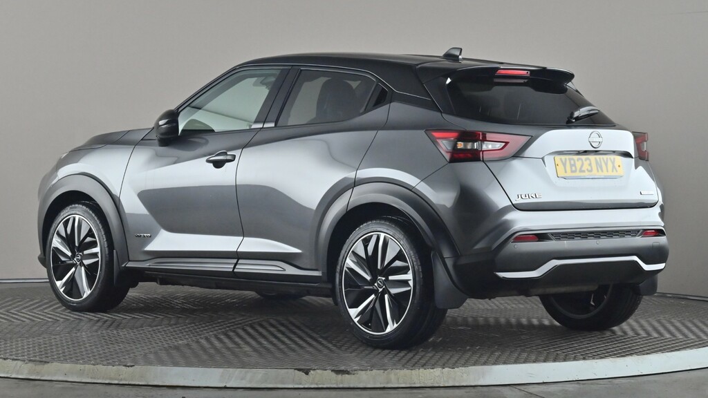 Nissan Juke 1.6 Hybrid Tekna YB23NYX Grey #4