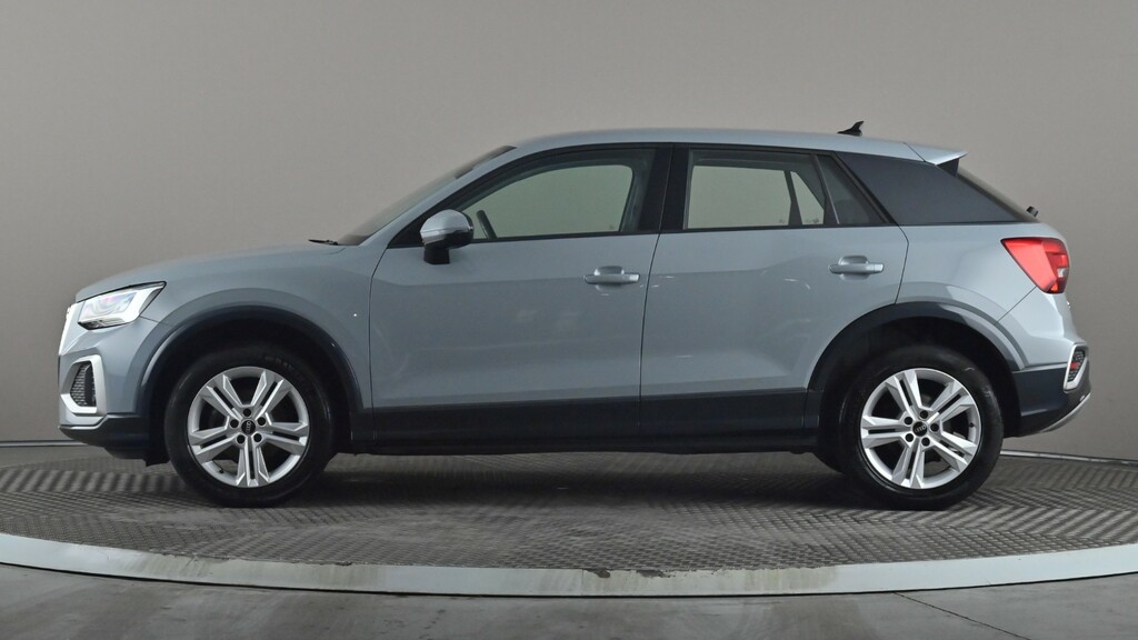 Audi Q2 30 Tfsi Sport YR21FVU Grey #3
