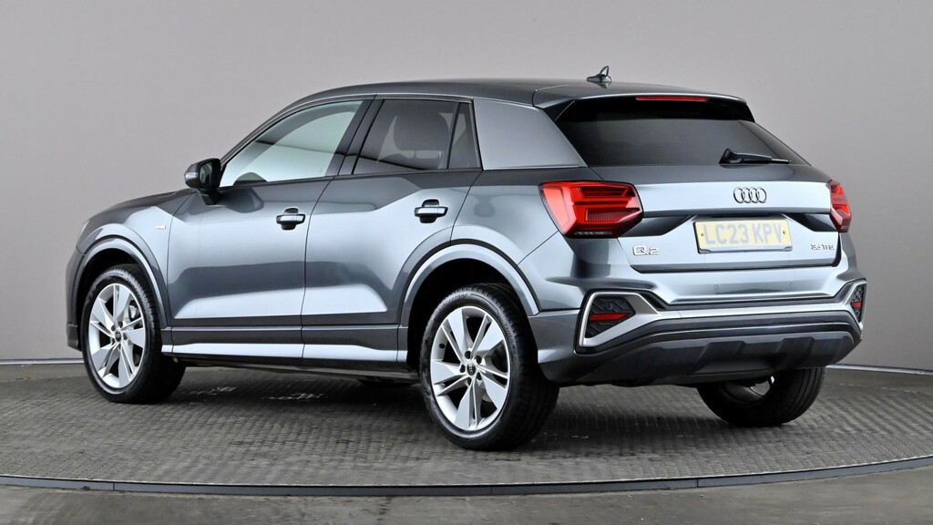 Audi Q2 35 Tfsi S Line S Tronic LC23KPV Grey #4