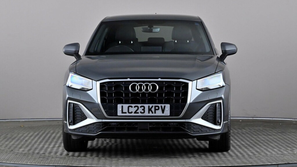 Audi Q2 35 Tfsi S Line S Tronic LC23KPV Grey #2
