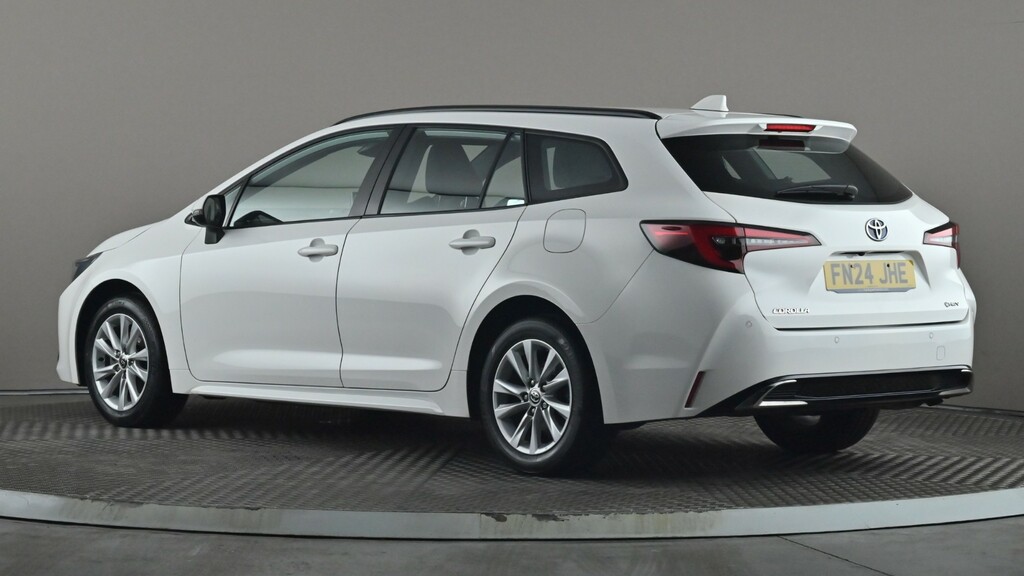 Toyota Corolla 1.8 Hybrid Icon Cvt FN24JHE White #4