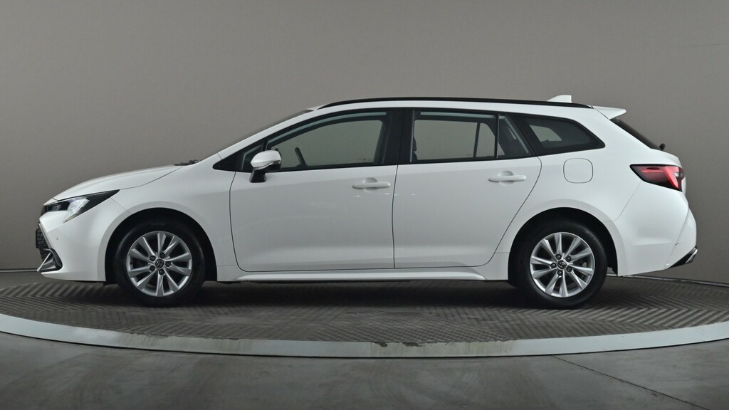 Toyota Corolla 1.8 Hybrid Icon Cvt FN24JHE White #3