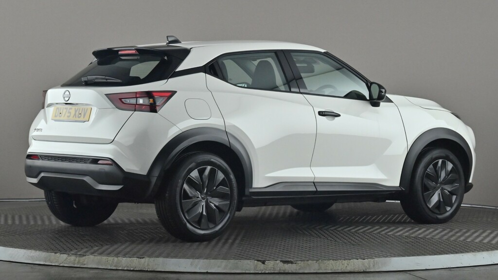 Nissan Juke 1.0 Dig-t Acenta Premium Dct DU75XUV White #6