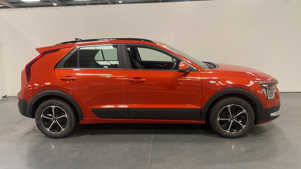 Kia Niro 1.6 Gdi Hybrid 2 Dct DU23YXG Orange #2