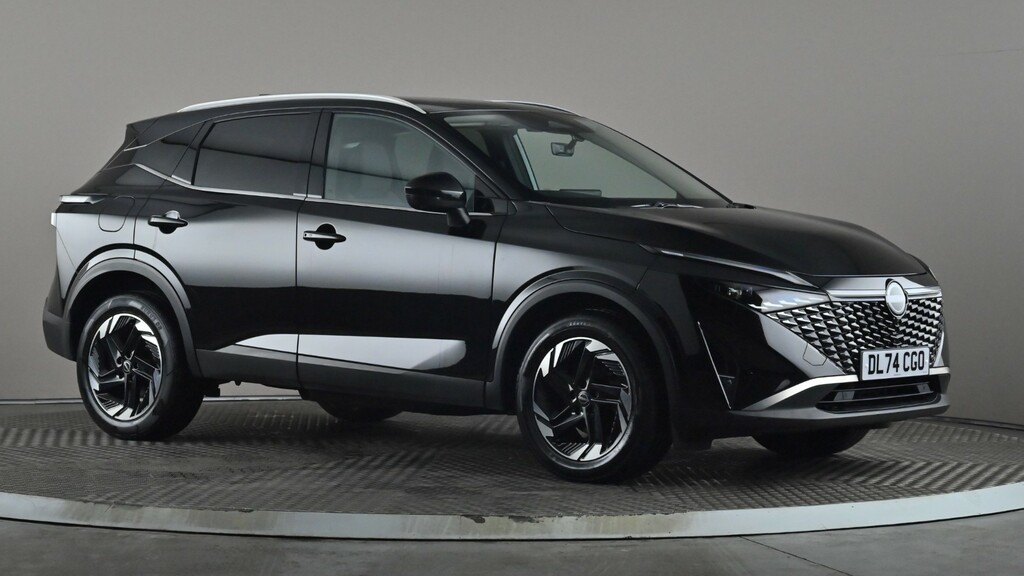 Nissan Qashqai 1.3 Dig-t Mh N-connecta Glass Roof Black