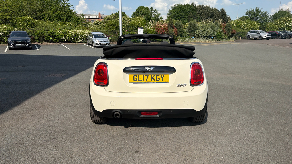Mini Convertible 1.5 Cooper Pepper Pack GL17KGY White #5