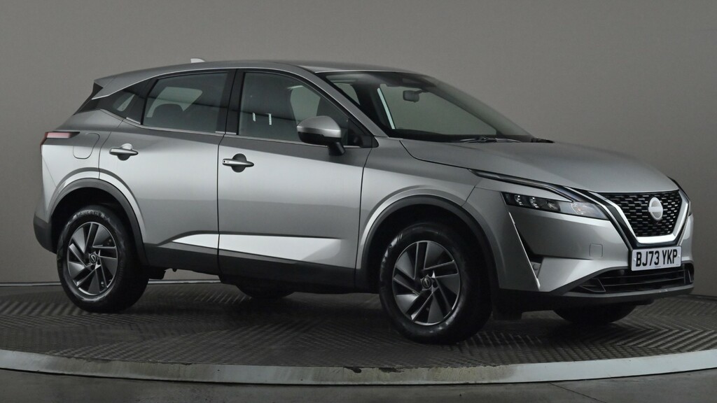 Nissan Qashqai 1.3 Dig-t Mh 158 Acenta Premium Xtronic Silver