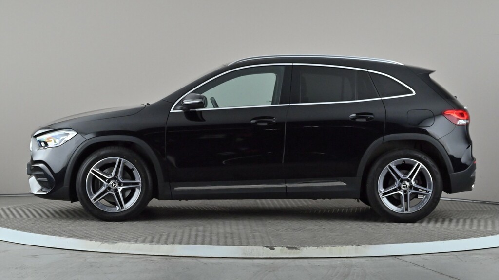 Mercedes-Benz GLA Class Gla 180 Amg Line LL21WHW Black #3