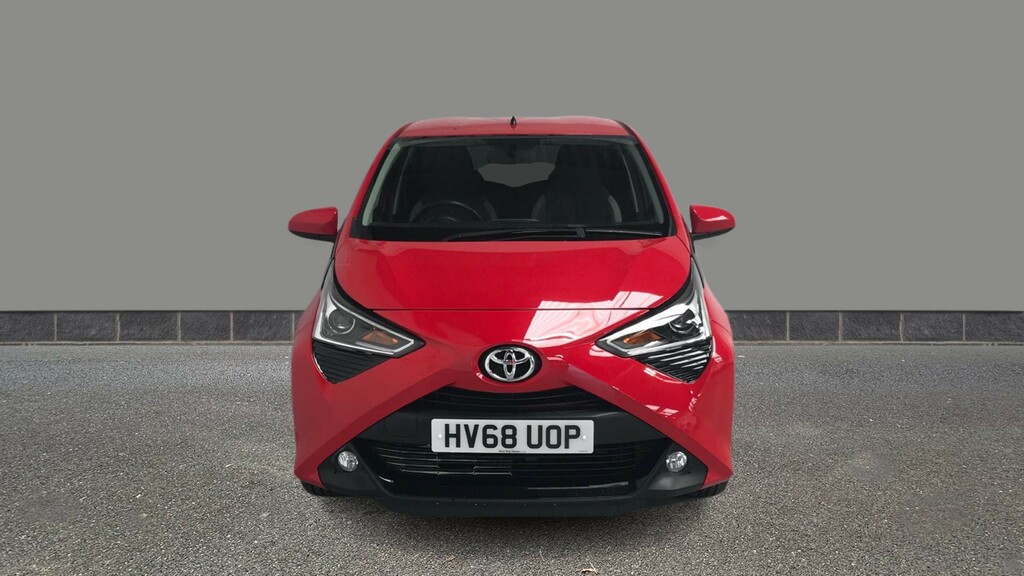 Toyota Aygo 1.0 Vvt-i X-plore HV68UOP Red #2