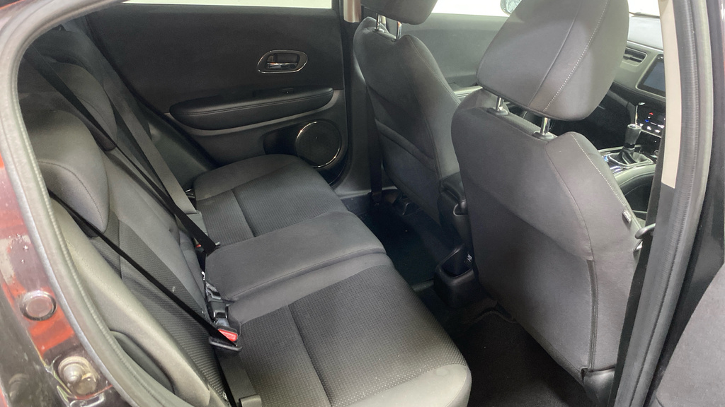 Honda Hr-V 1.5 I-vtec Se YX70KNJ Black #5
