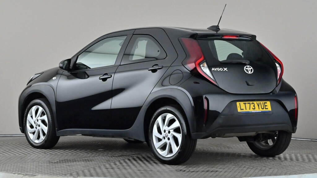 Toyota Aygo X 1.0 Vvt-i Pure LT73YUE Black #4