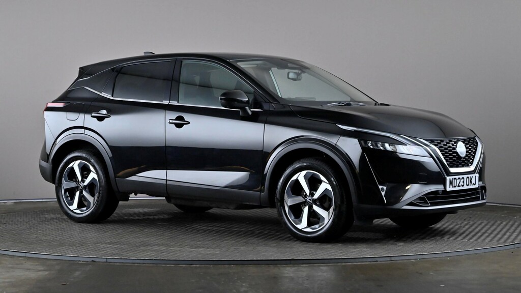 Nissan Qashqai 1.3 Dig-t Mh N-connecta Black