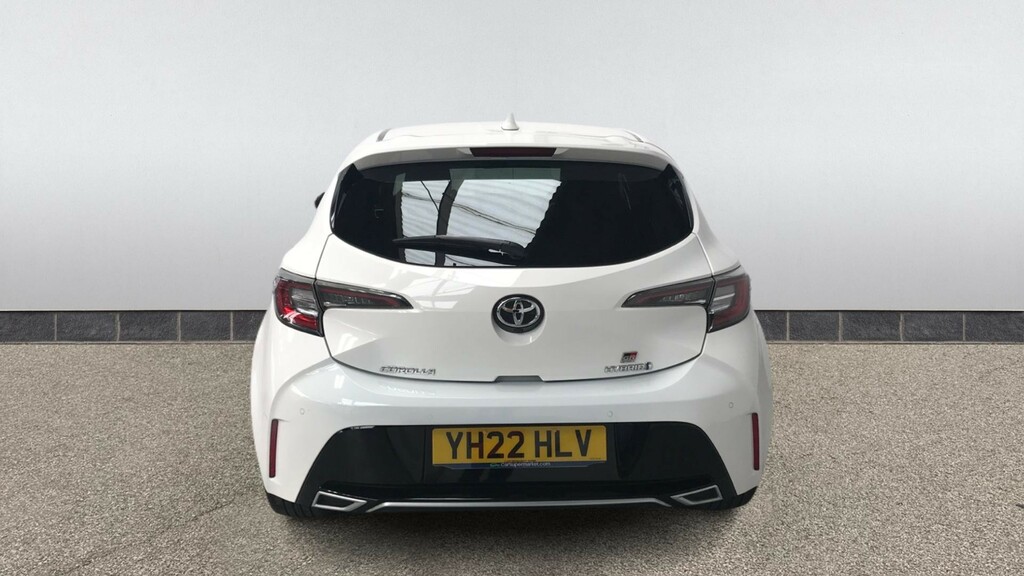 Toyota Corolla 1.8 Vvt-i Hybrid Gr Sport Cvt YH22HLV White #3