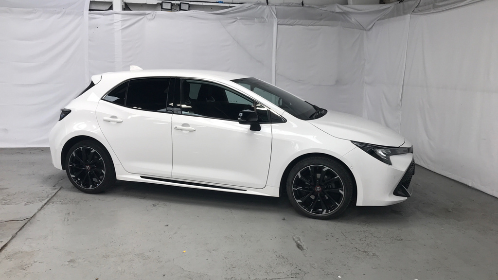 Toyota Corolla 1.8 Vvt-i Hybrid Gr Sport Cvt YH22HLV White #4