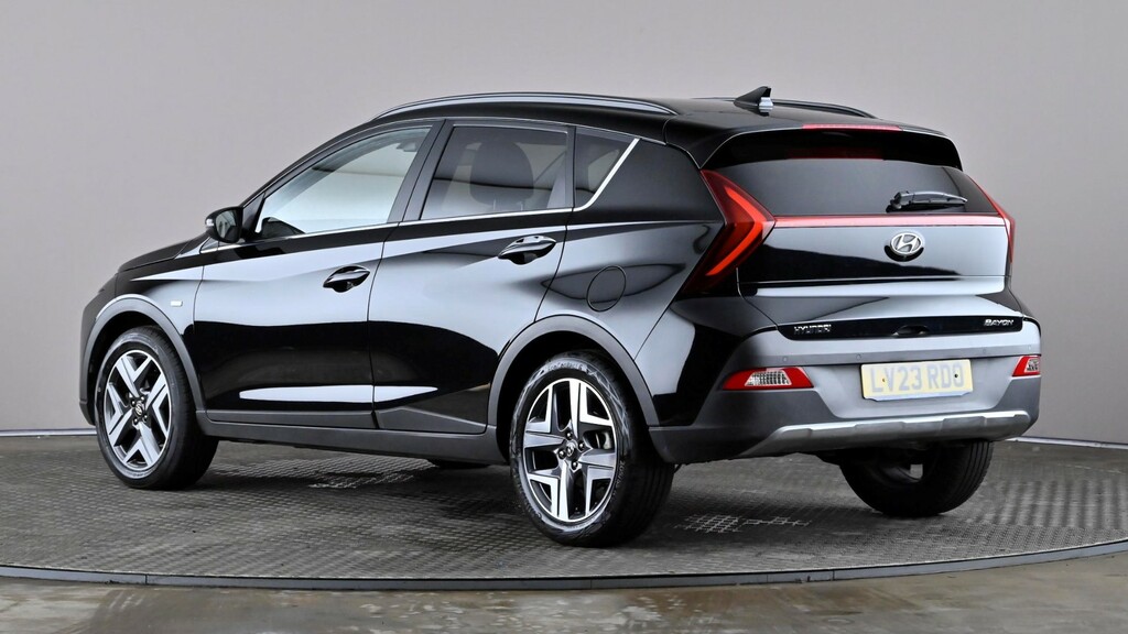 Hyundai Bayon 1.0 Tgdi 48V Mhev Premium Dct LV23RDO Black #4